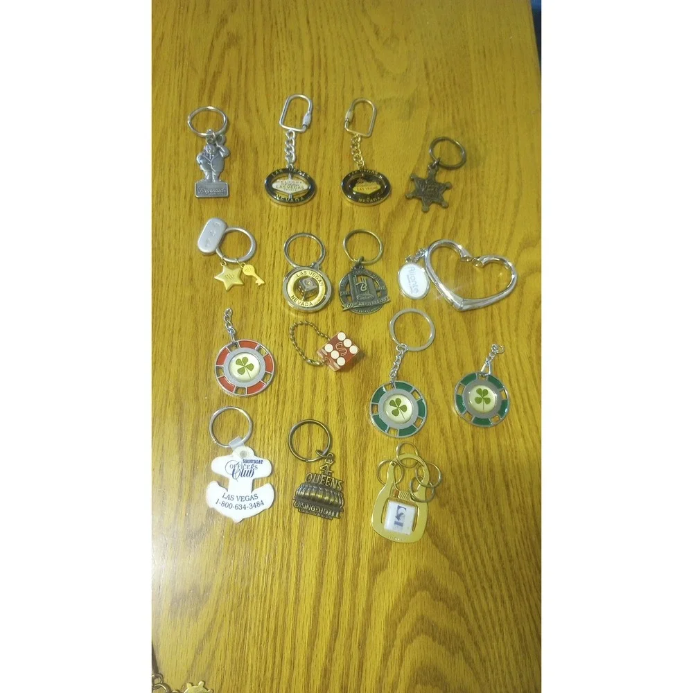 Las Vegas &‎ Casino Vintage Keychain Lot Of 15